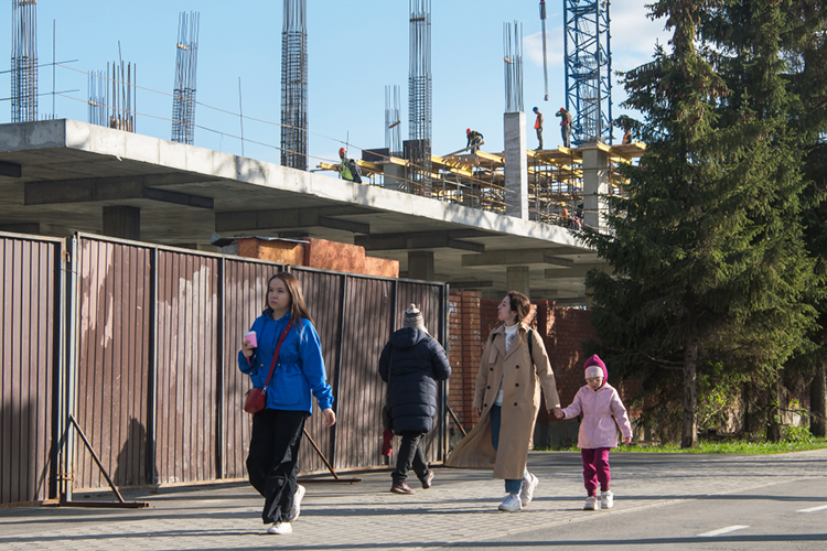 С принятым мастер-планом Казанской агломерации все не так гладко. В документе пока нет деталей, только целевые показатели до 2050 года по числу жителей, рабочих мест, соцучреждениям