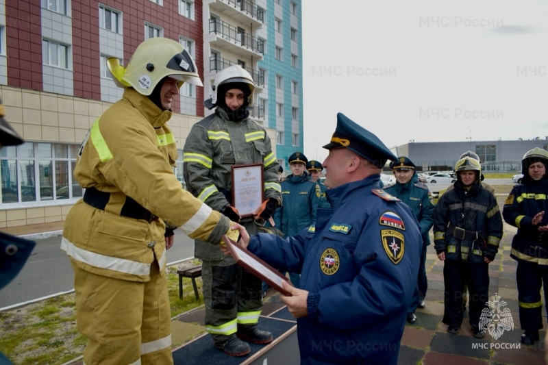 В Ханты-Мансийске состоялся окружной этап соревнований «Вертикальный вызов»