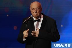 Этуш снялся в одних из самых ярких картинах советского времени