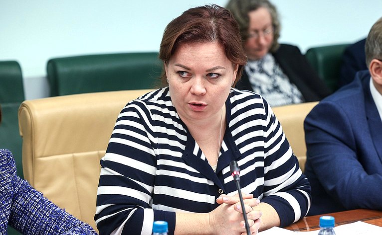 Совещание Комитета СФ по аграрно-продовольственной политике и природопользованию «Мониторинг реализации законодательства Российской Федерации в части поддержки сбыта фермерской продукции»