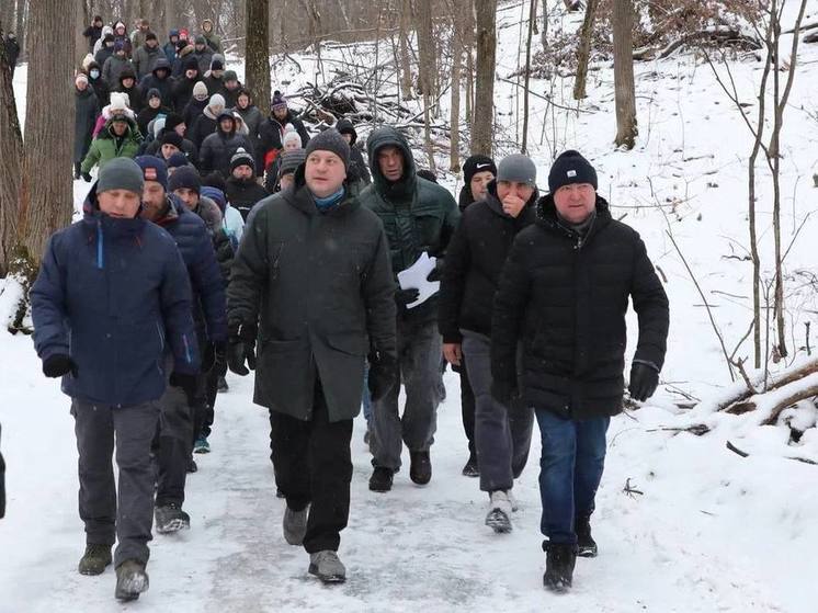 Жители Уфы смогли прогуляться с мэром и обсудить насущные проблемы города