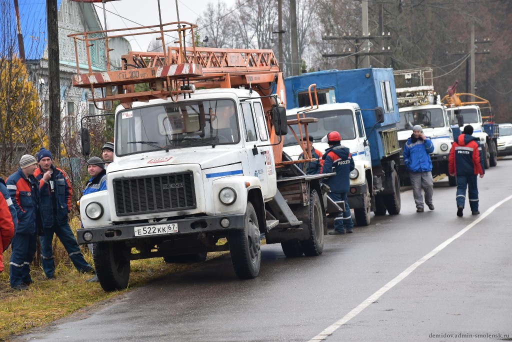 В поселке Пржевальское завершают модернизацию уличного освещения