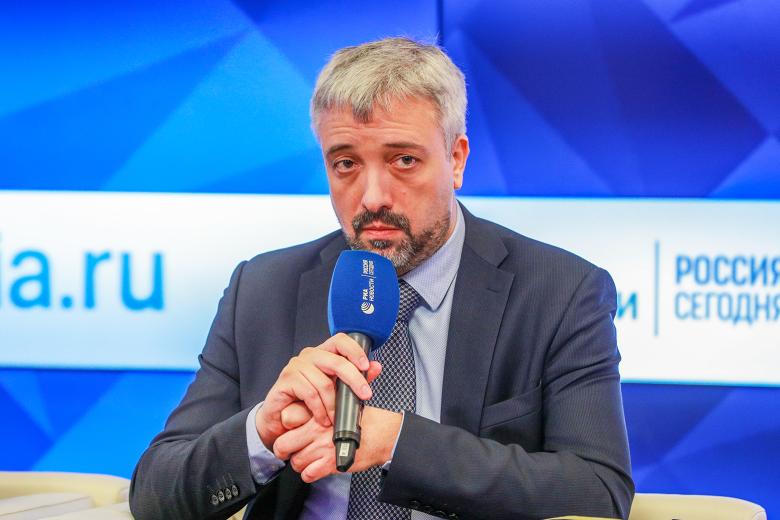 Запад уличили в подготовке провокаций к 9 Мая