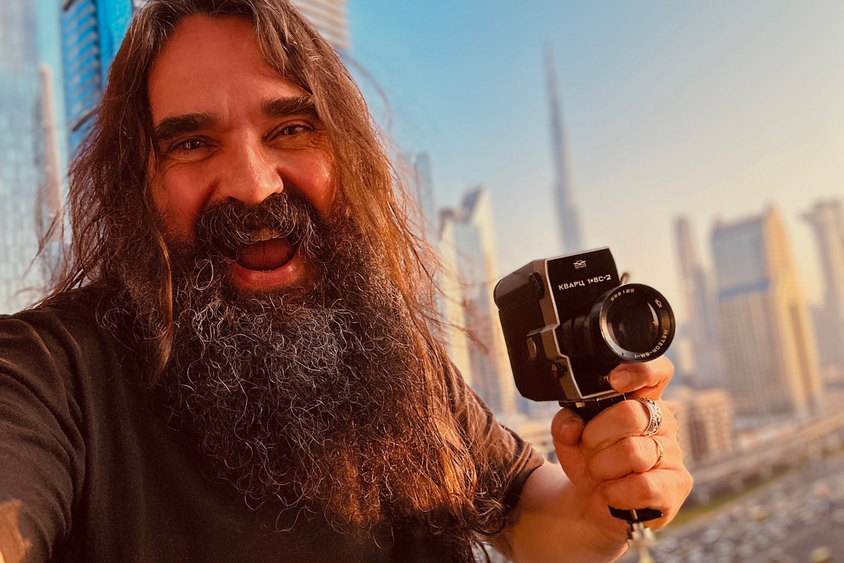 Режиссер Переверзев рассказал, в каких жанрах бы снял фильм о Пугачевой