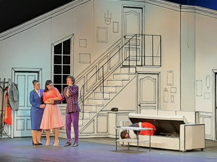 лёнька пантелеев тюз. тюз плохие парни. театр юного зрителя красноярск. похищение джонни спектакль. похищение вождя краснокожих.