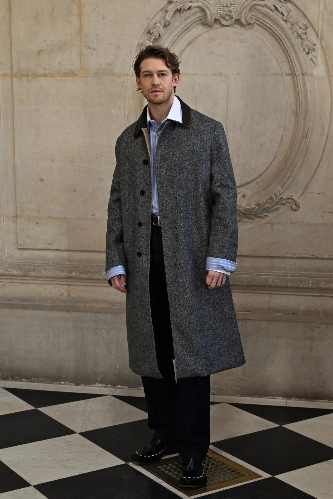 Неделя моды в Париже: Катрин Денёв, Роберт Паттинсон и Миа Гот