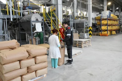 Фото 8. 13 января губернатор Андрей Клычков посетил Орловский муниципальный округ