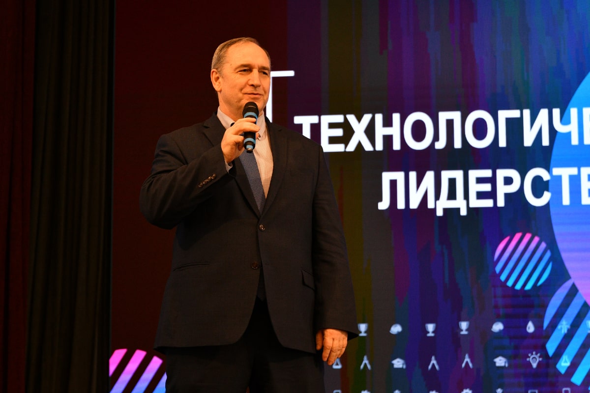 В НИУ «МЭИ» прошёл отборочный этап студенческой лиги международного ...