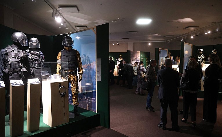 Николай Журавлёв принял участие в церемонии открытия выставки «Группа «Альфа». Первые полвека» в Музее современной истории России