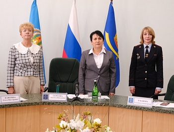 На расширенном заседании обсудили антинаркотическую политику в округе