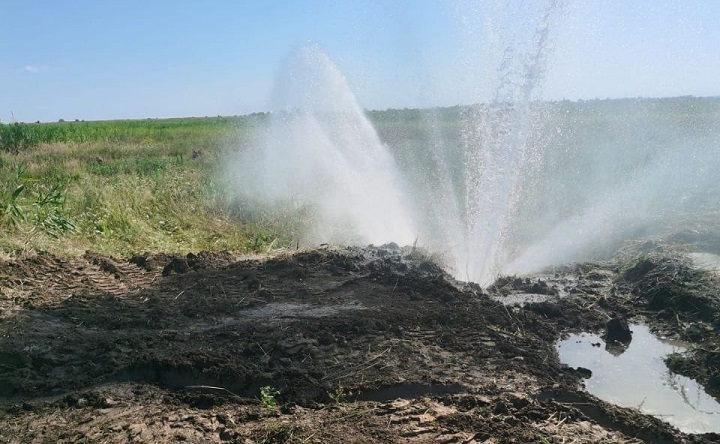 В Ростовской области неизвестные совершили диверсию на магистральном водоводе