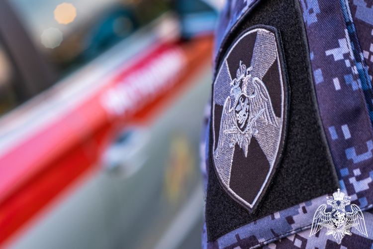 В Краснодаре росгвардейцы пресекли хулиганские действия в ресторане фастфуда