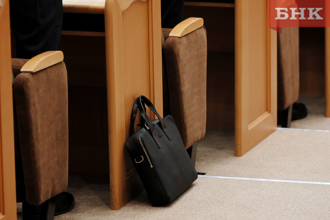 Частью прибыли с бюджетом Коми в этом году поделились 13 госкомпаний