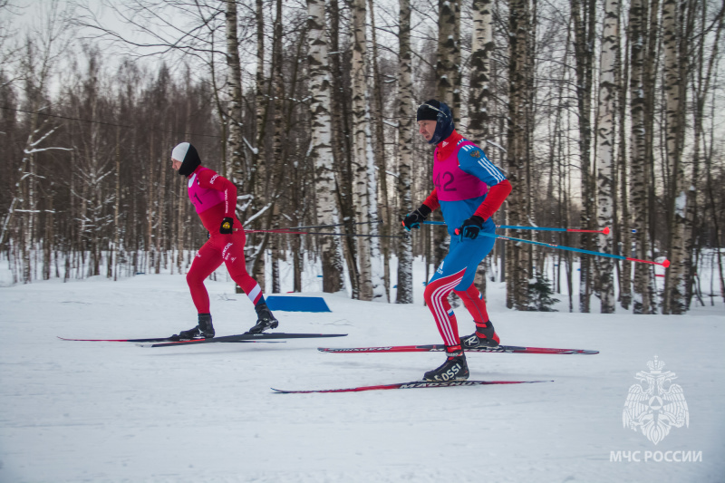 В Петербурге прошло Первенство по лыжным гонкам среди сборных команд пожарно-спасательных подразделений МЧС города на Неве