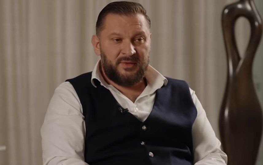 Психолог Марк Бартон о смерти новорожденного сына: «Был абсолютно здоровым. Не было никаких намеков на патологию» 
