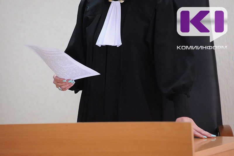 Житель Емвы получил 160 часов работ за попытку расплатиться 
