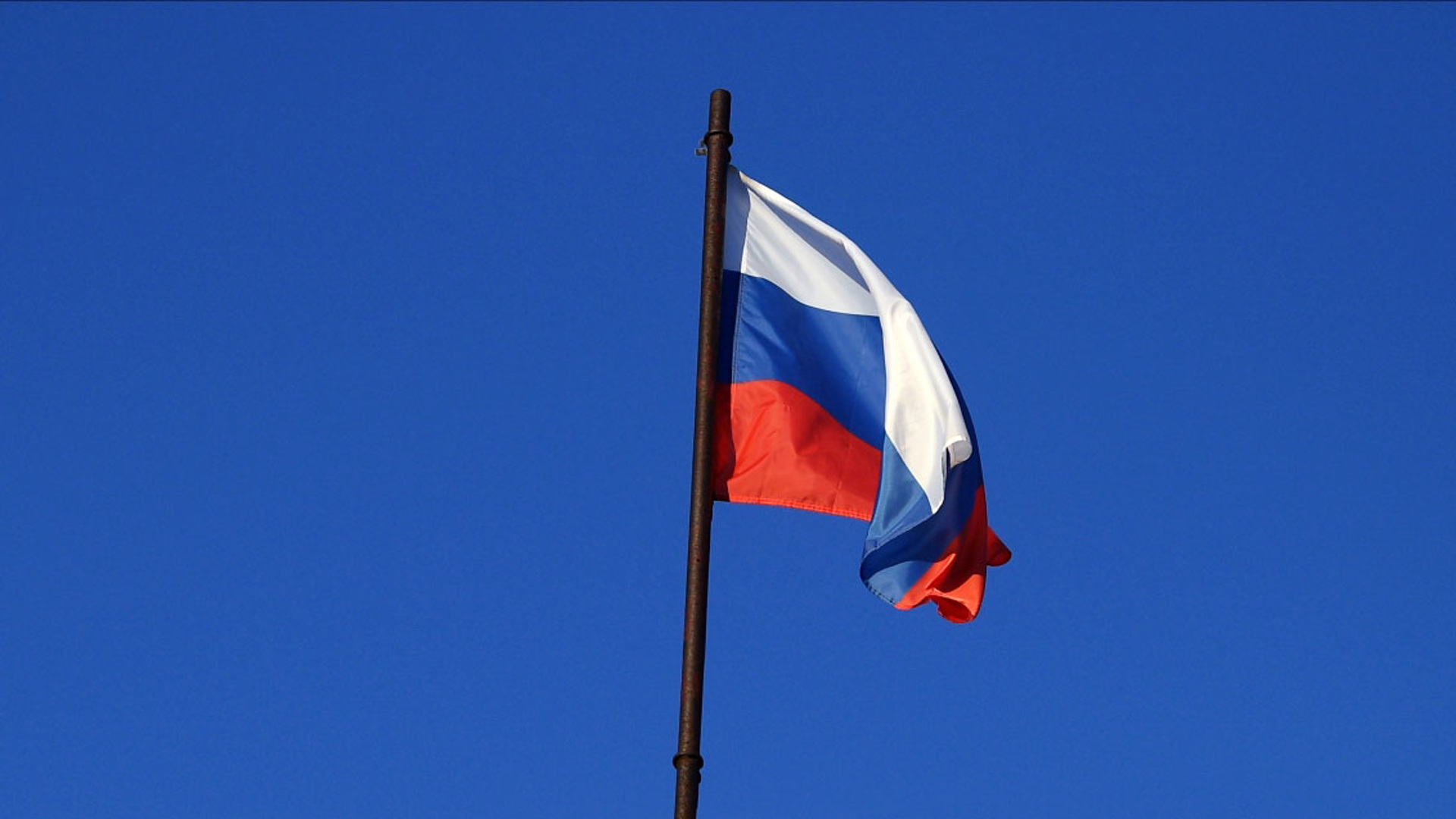 Зеленского призвали наложить вето на закон о родственниках в России
