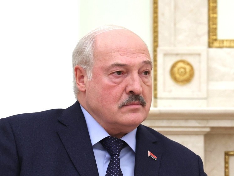 Лукашенко рассказал о планах строительства железной дороги в сторону Петербурга