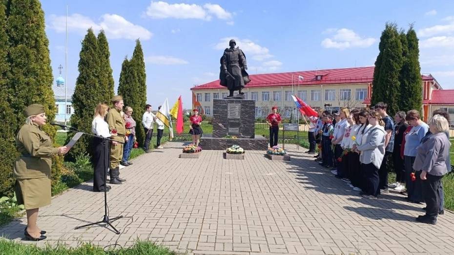 Акцию «Огонь Победы» провели в Репьевском районе