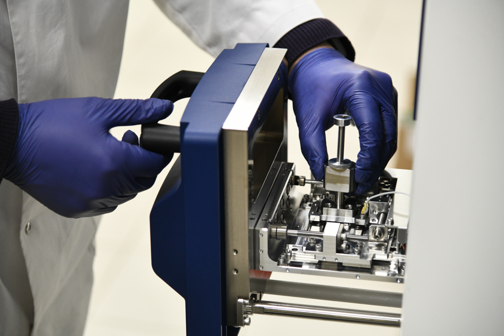 Компьютерные технологии в машиностроении. Использовалось новое оборудование. Роботы в машиностроении. Технологии дополненной реальности в промышленности. Gea оборудование для молочной промышленности.