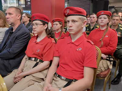 Новая экспозиция, посвященная памяти участников СВО, открылась в Красногорском филиале Музея Победы, фото 6
