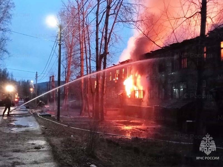 В Железногорске-Илимском сгорел многоквартирный дом