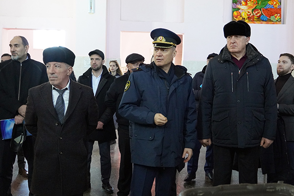 Председатель Правительства Республики Дагестан Абдулмуслим Абдулмуслимов посетил с рабочим визитом исправительную колонию № 2 