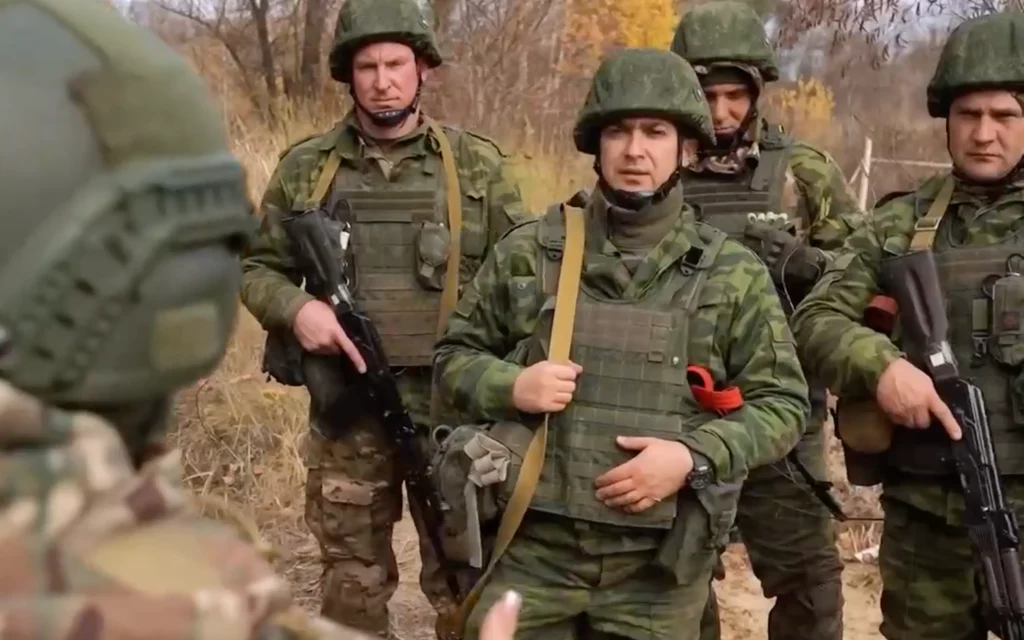 Чиновники стали тайно уходить в отряд «Барс»