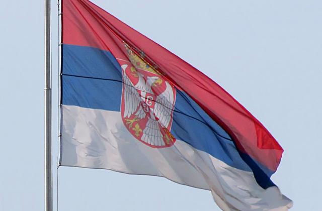 В Белграде избили сербского министра культуры