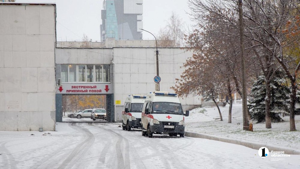 В Челябинске 11‑летняя школьница выпала из окна с высоты седьмого этажа