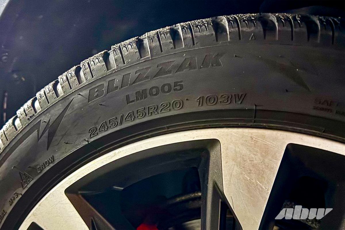 От «Белшины» до Continental и Bridgestone: на каких шинах ездят зимой сотрудники ABW