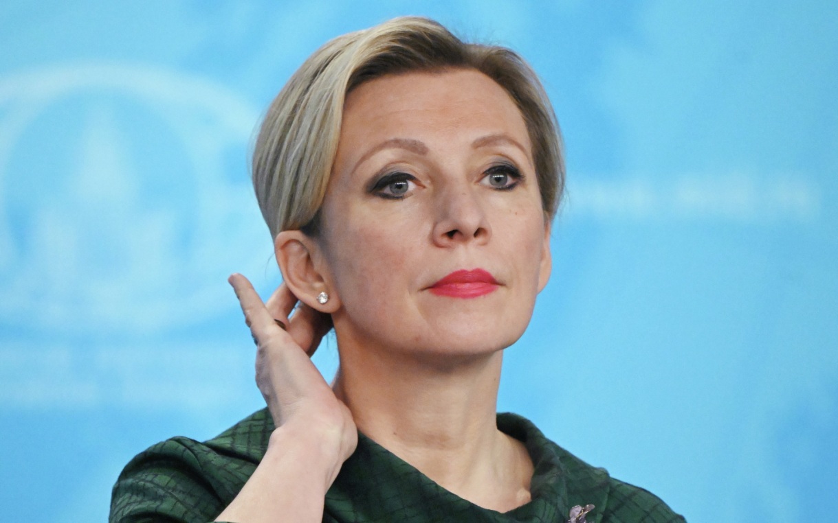 Захарова назвала надуманной причину высылки дипломатов России из Австрии