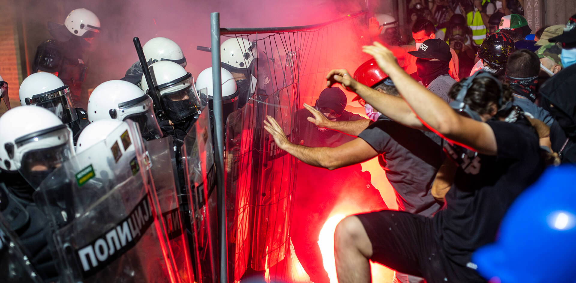 В Сербии штурмовали философский камень