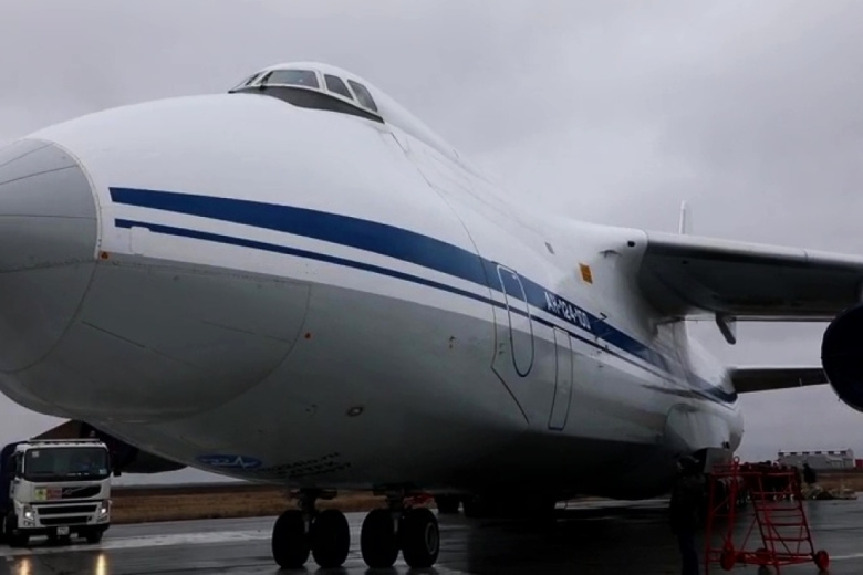 Генерал объяснил низкий полет Ан-124 над многоэтажками в Москве