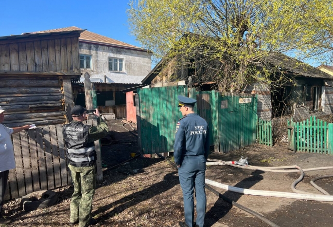 В Омской области двое детей погибли во время пожара