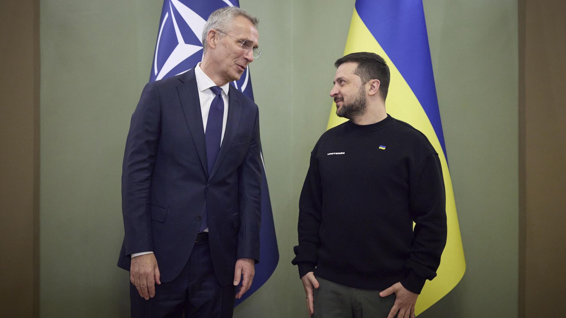 США приближают Украину к НАТО, введут ее в альянс – Блинкен
