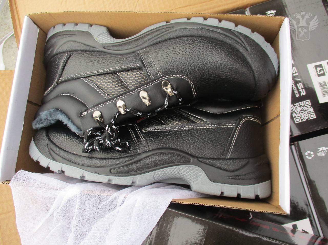 Приволжские и бурятские таможенники передали конфискованные товары в Минобороны России, фото 5