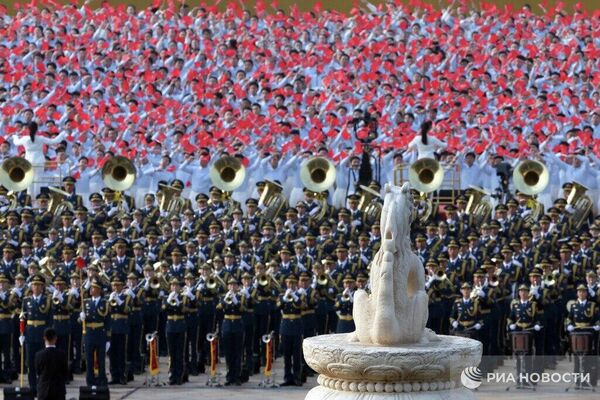 Китай отмечает 80 лет окончания Второй мировой войны и освобождение от японских захватчиков - Sputnik Грузия