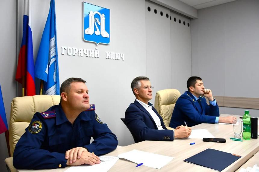 Сергей Белопольский оценил работы участников конкурса 