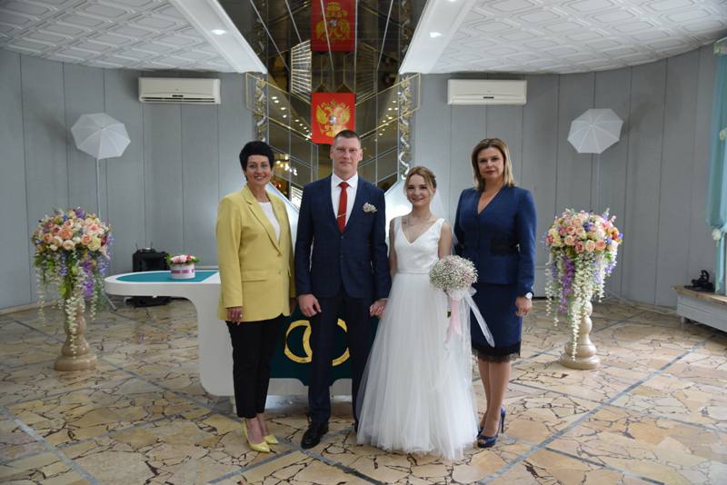 Загс г балаково. Загс г балаково. Петровск саратовская область загс 2021 июль. Отдел загс балаково. Водолацкая загс.