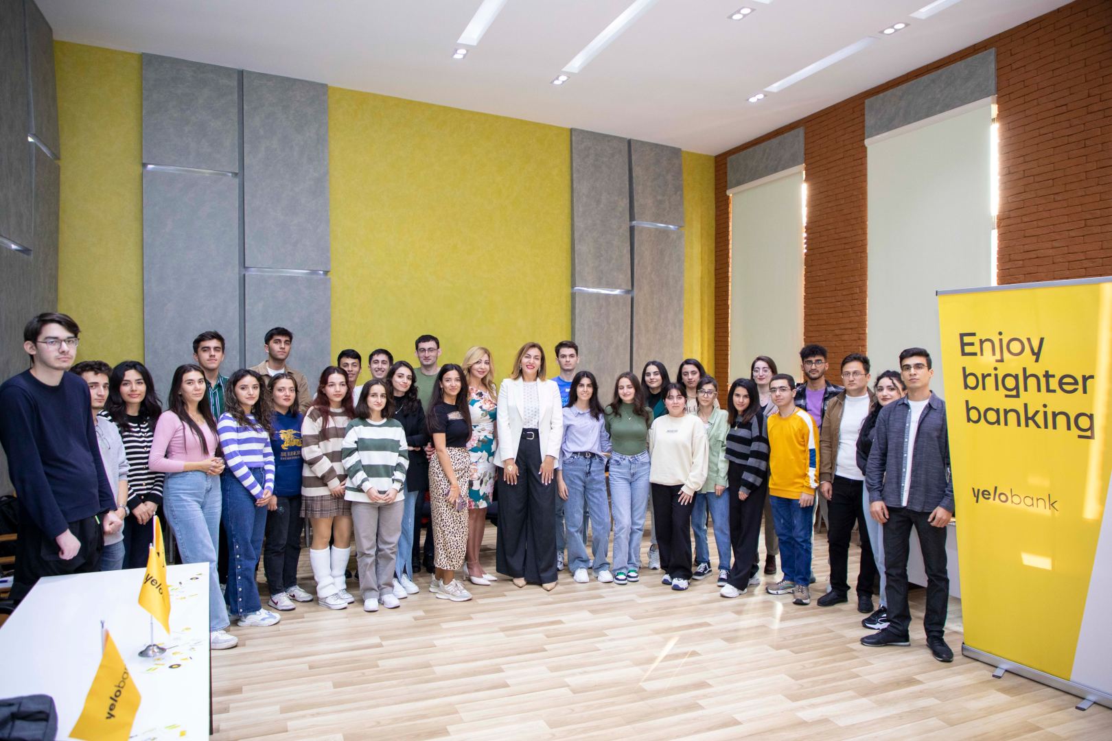 Yelobank.