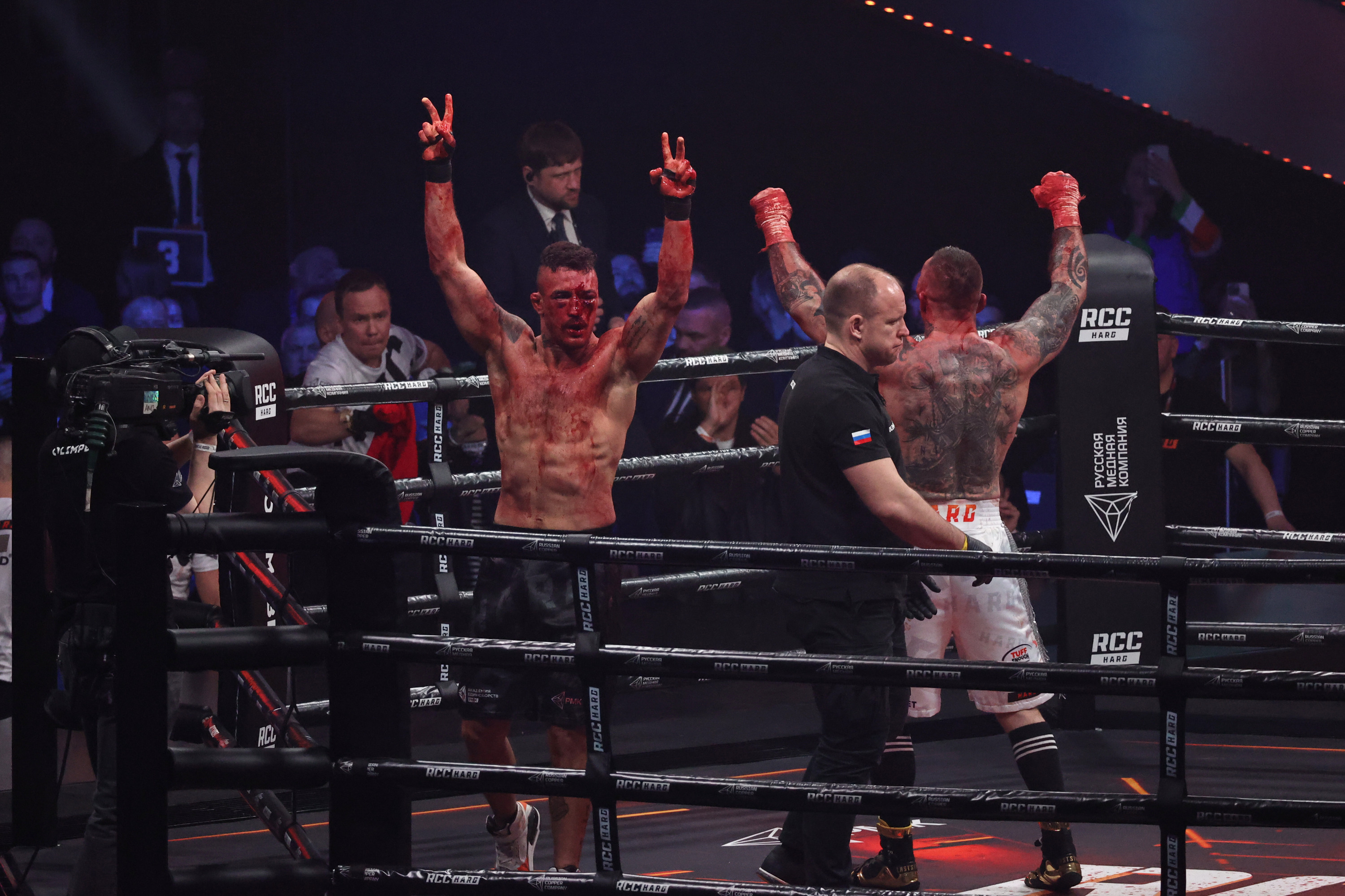 магомедшарипов боец ufc. сехудо джонсон. Anthony rumble johnson 2022. аскаров боец ufc. иржи прохазка.