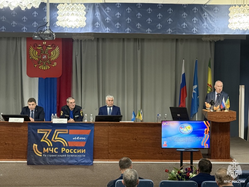 В Пензе подвели итоги работы РСЧС в Приволжском Федеральном округе за 2025 год