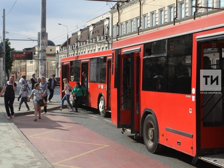 Казань переходит на бескондукторную систему оплаты проезда в общественном транспорте