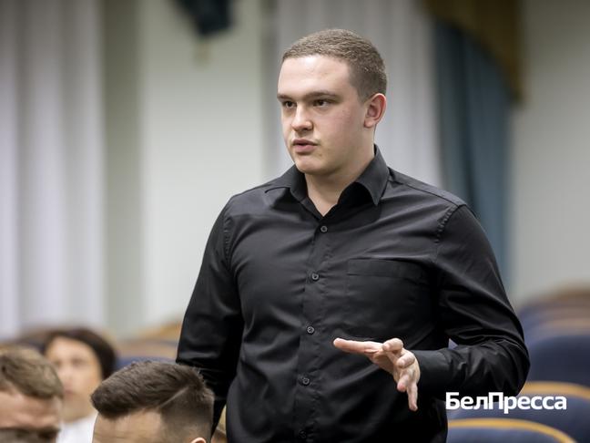 Министры не обижаются. О чём говорили студенты на встрече с главой белгородского Минздрава - Изображение 2