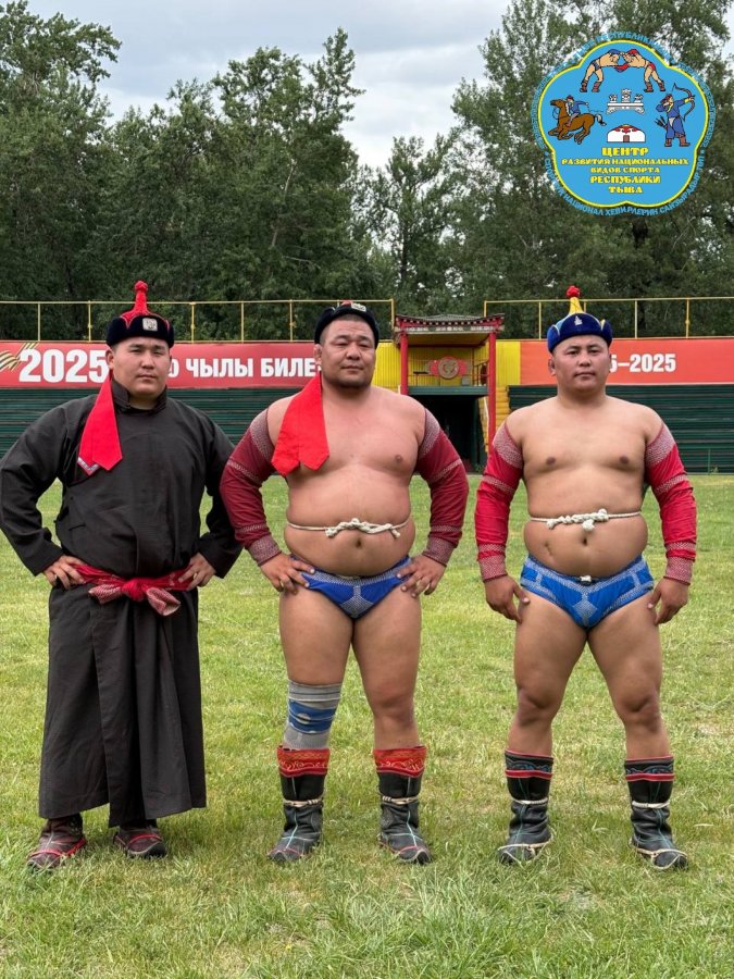 Институт борьбы Монголии пригласил на учебу юных борцов из Республики Тыва