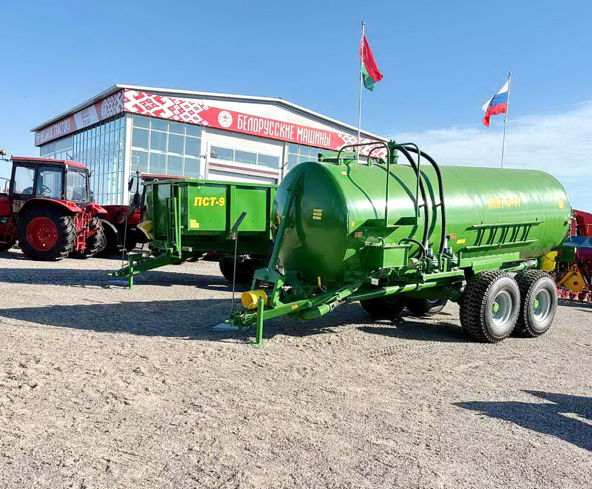 «Эстафету юбилейного огня» приняли на площадке «Бобруйскагромаш»