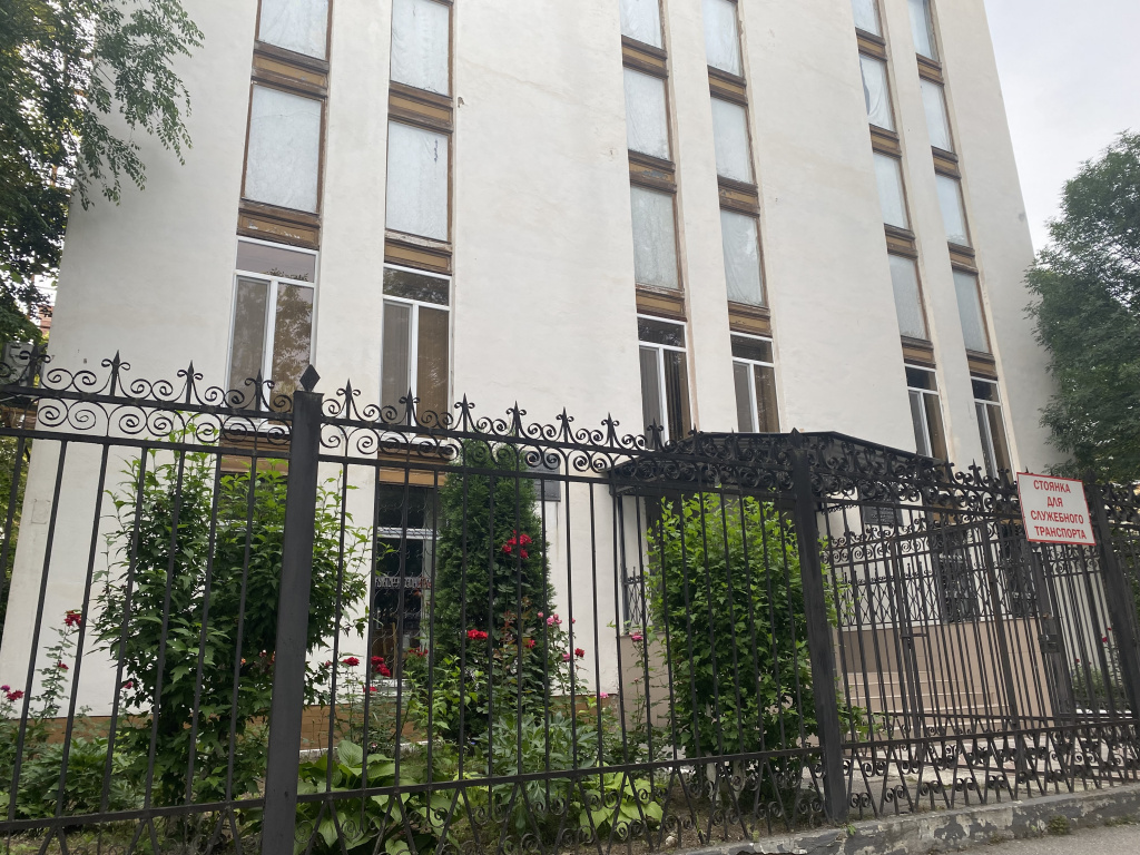 В июле Кабардино-Балкария празднует дни рождения художников, монументалистов, живописцев, графиков 