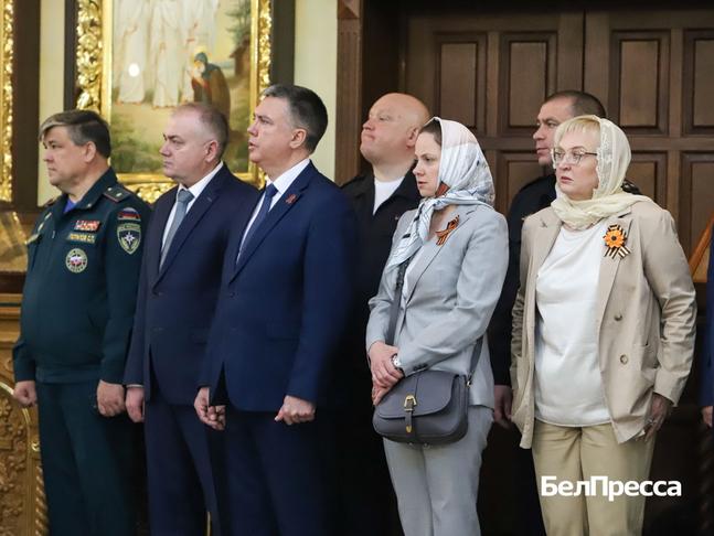 Белгородских силовиков наградили за обеспечение безопасности торжества в Прохоровке - Изображение 3