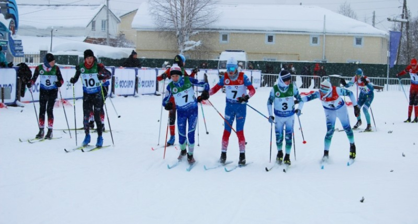 В Республике Коми завершился четвертый день лыжных баталий: юные спортсмены разыграли медали в эстафетах